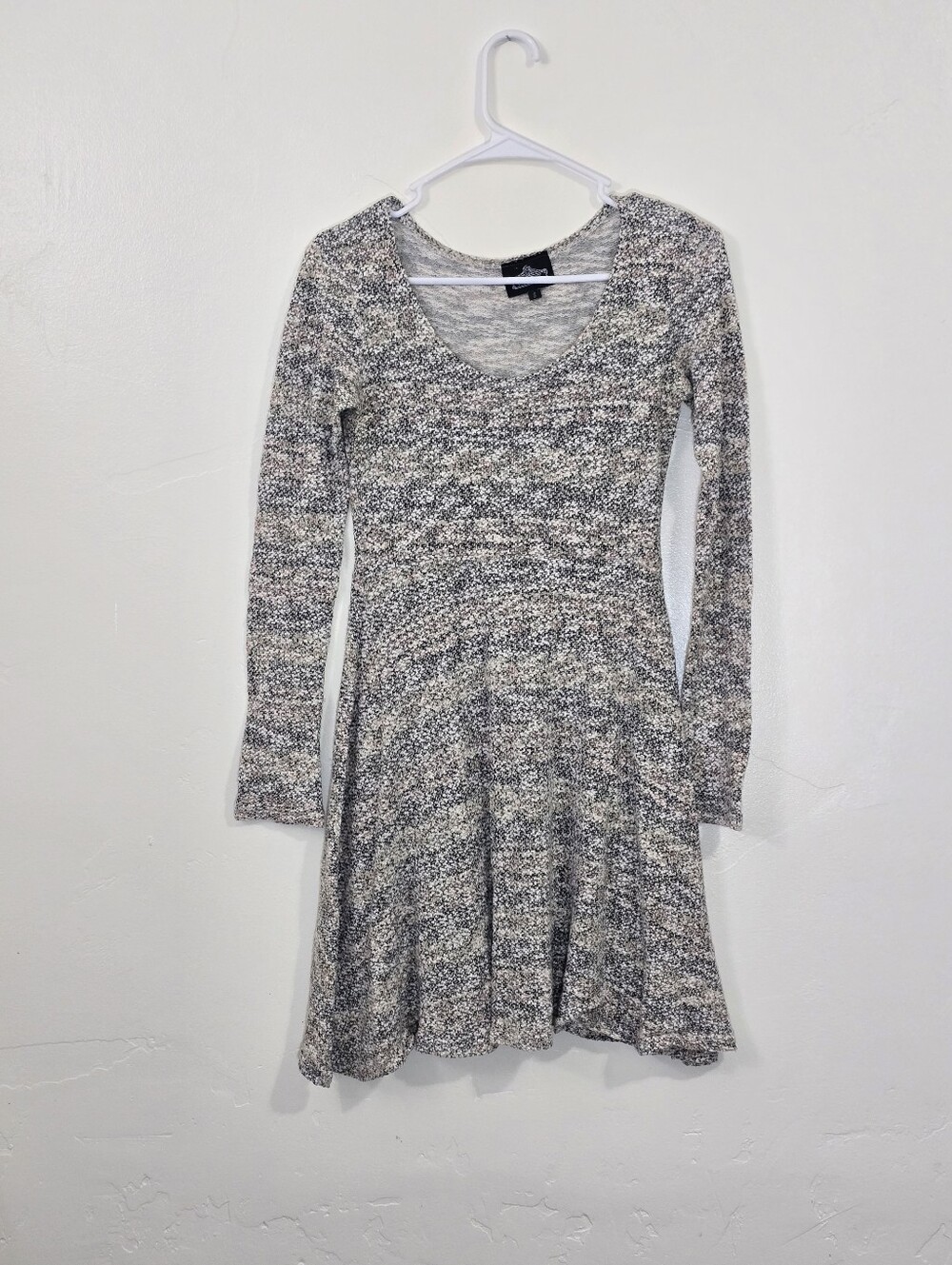 Angie Long Sleeve Knee-length Fit And Flare Sweater Dress Size S Speckled Grey